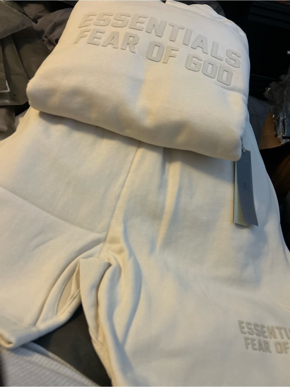 Adult XL hoodie and sweat shorts - Fear of God Essentials. With egg shell tshirt